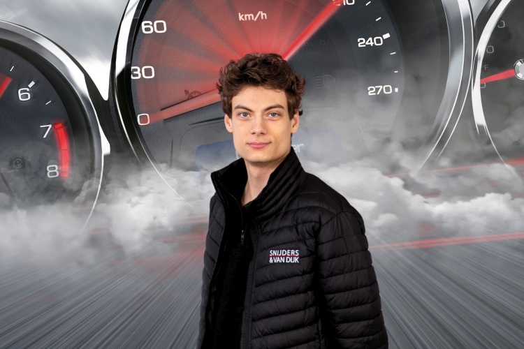 Voornaam 2 Achternaam 2