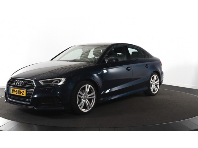 Audi A3 - Limousine 35 TFSI CoD Sport S Line Edition